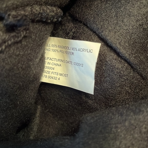 Blue and Gray Wool Hat 🤑 - Picture 2 of 2